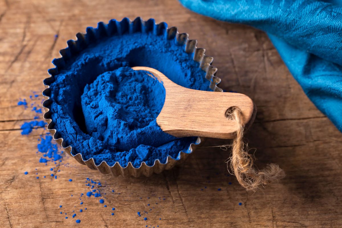 The Ultimate Superfood for Your Health, Spirulina Blue Powder
